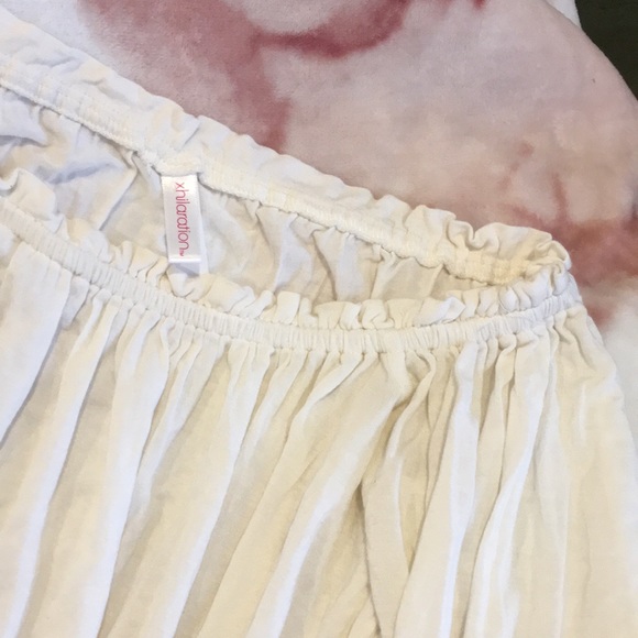 Exhilaration Ivory Floral Cuff Peasant Top Resale, Size Small Embroidered Floral - Picture 4 of 16